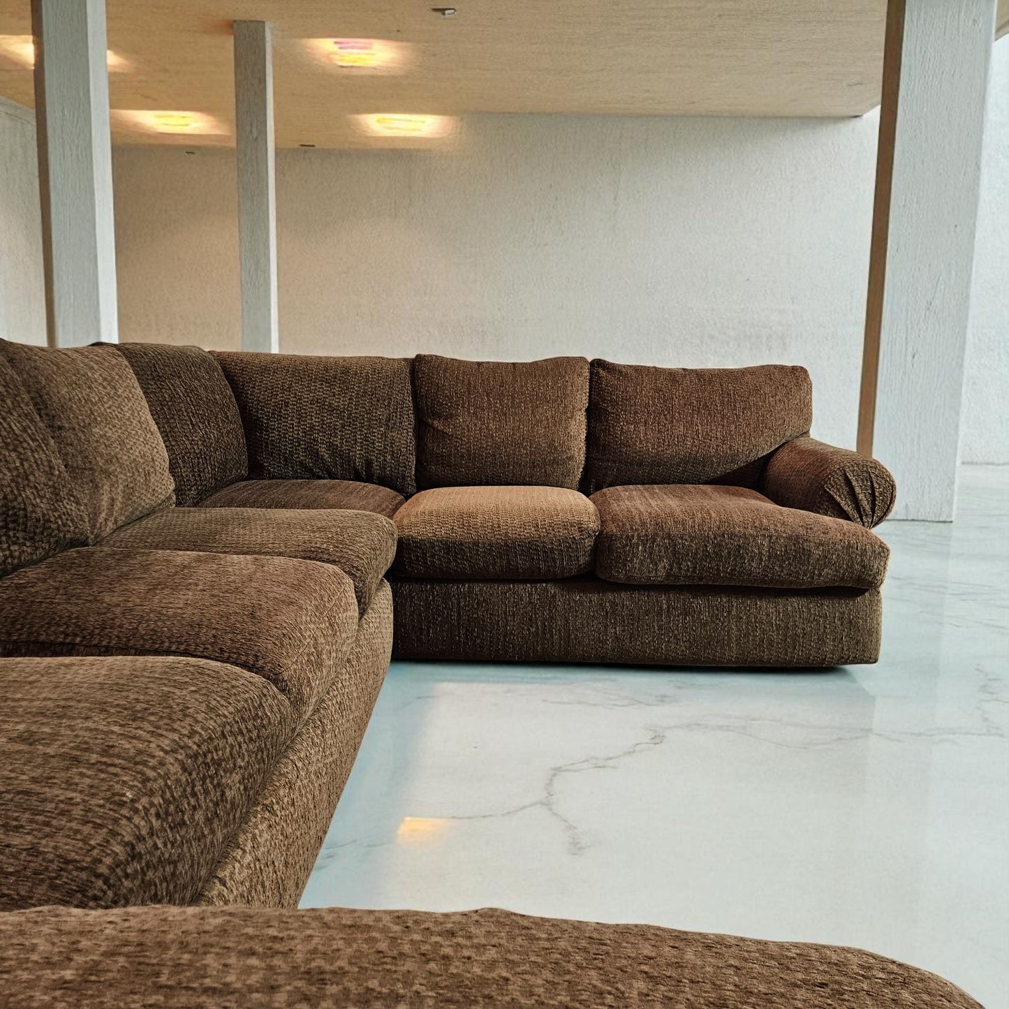 Huge 8 Seater Sectional